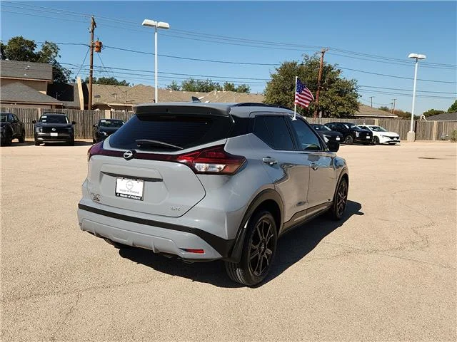 Used 2024 Brown Nissan SR image 3