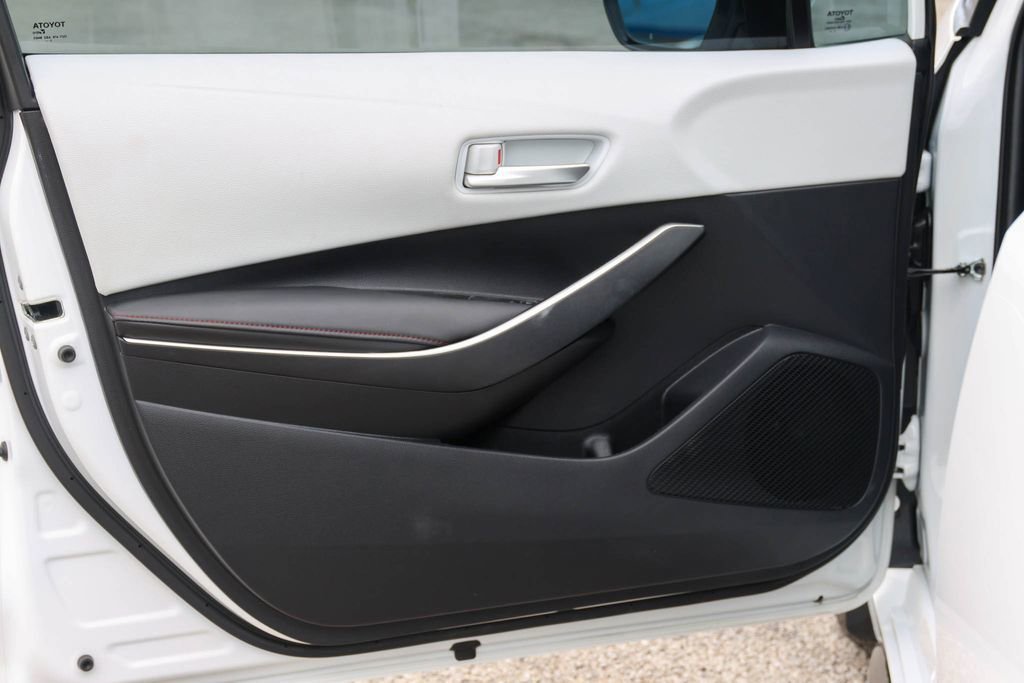 Used 2024 White Toyota SE image 4