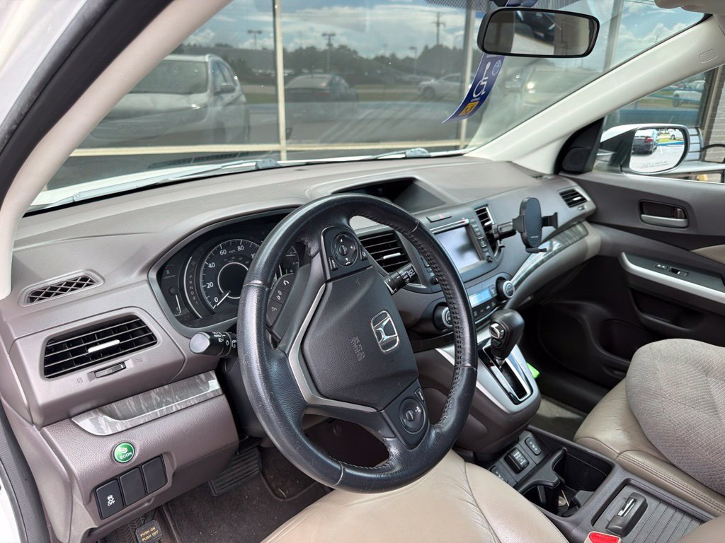 Used 2013 White Honda EX-L image 14