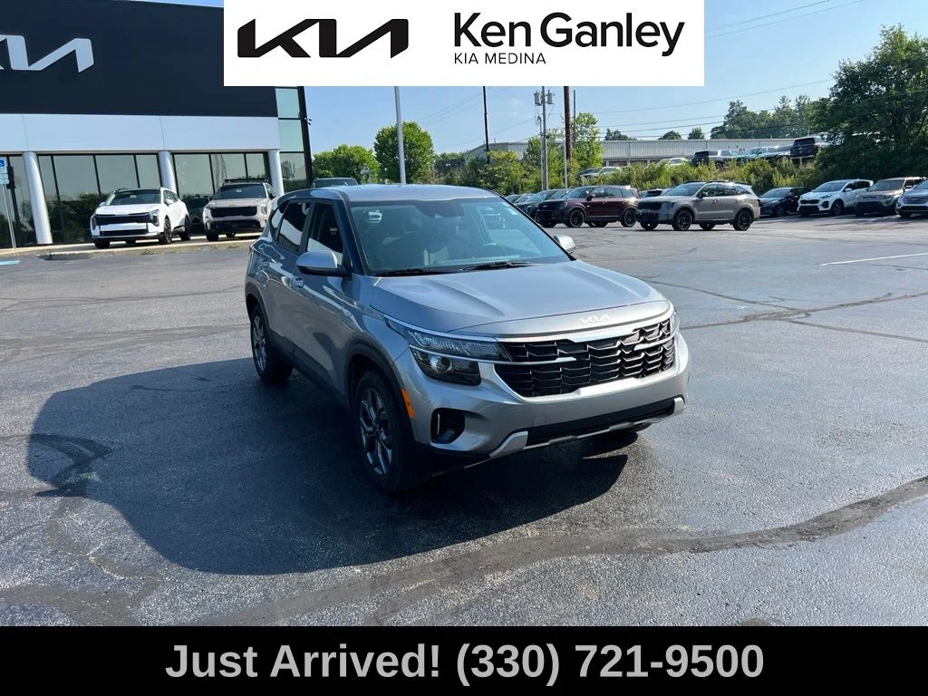 Certified Used 2024 Gray Kia LX image 3