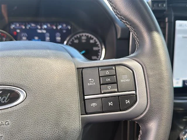 Used 2023 Agate Black Metallic Ford  image 9