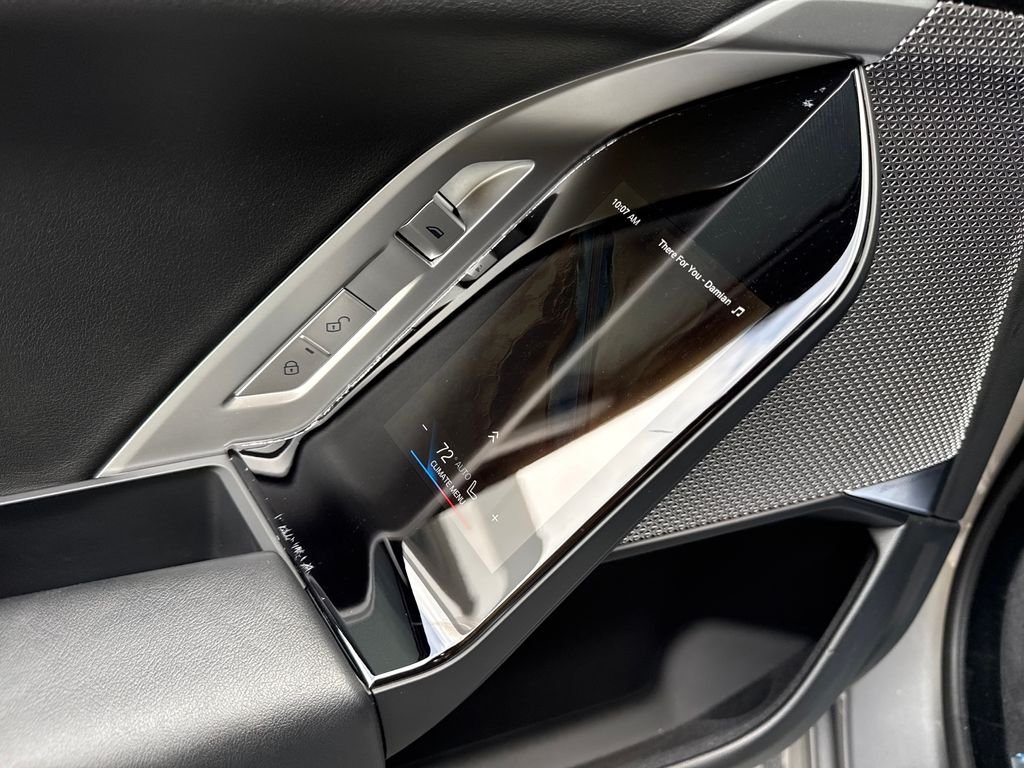 2025 BMW 7 Series 740i - Photo 25