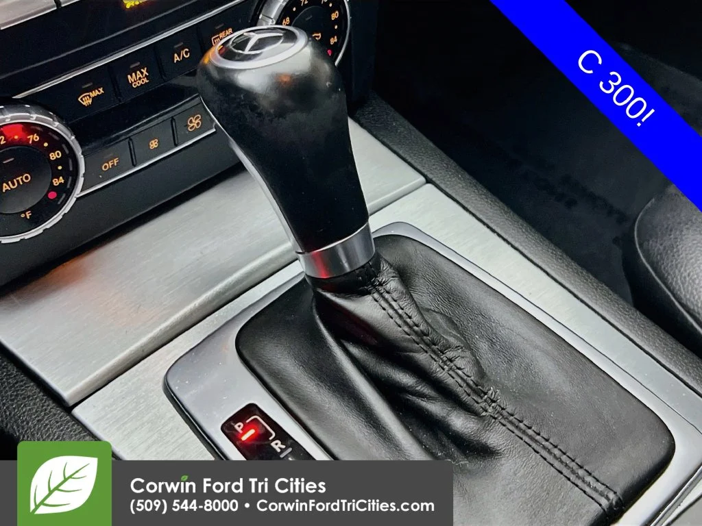 Used 2014 Polar White Mercedes-Benz C 300 image 9