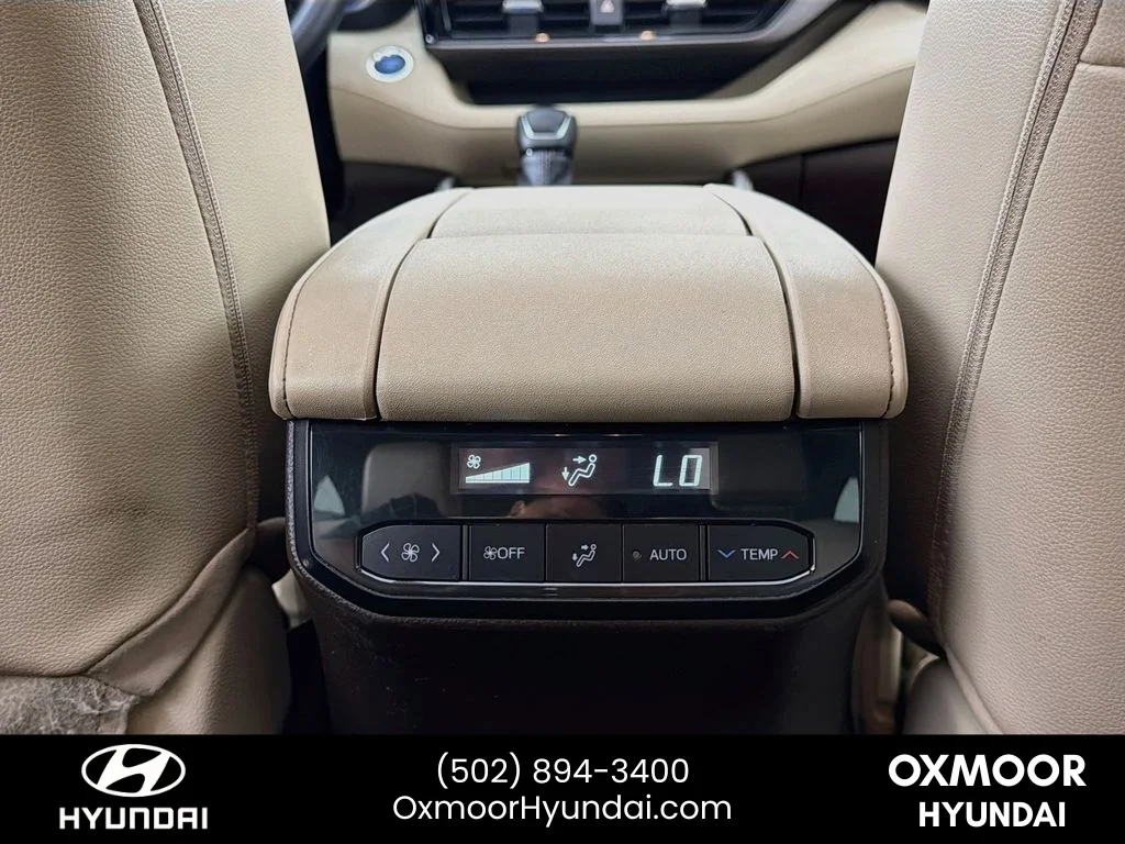 Used 2022 Wind Chill Pearl Toyota Hybrid XLE image 26