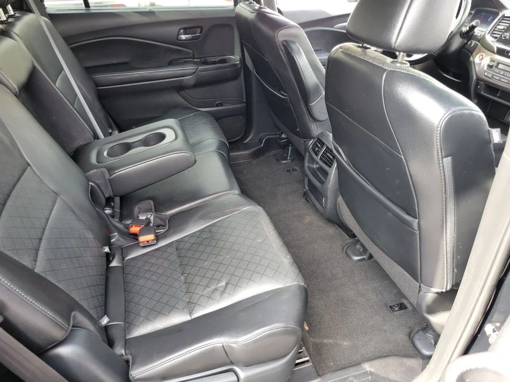 Used 2020  Honda EX-L image 20