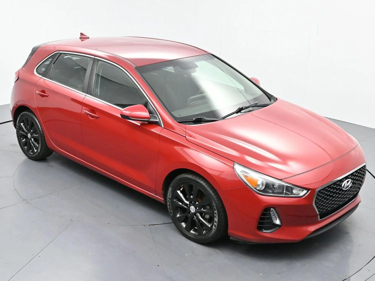 Used 2019 Scarlet Red Pearl Hyundai Auto image 35