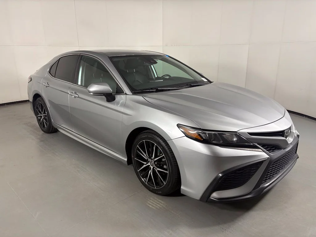 Used 2022 Silver Toyota SE image 2