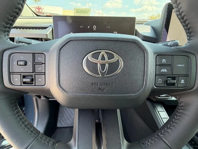 New 2026 Cloud Toyota XLE Premium image 14