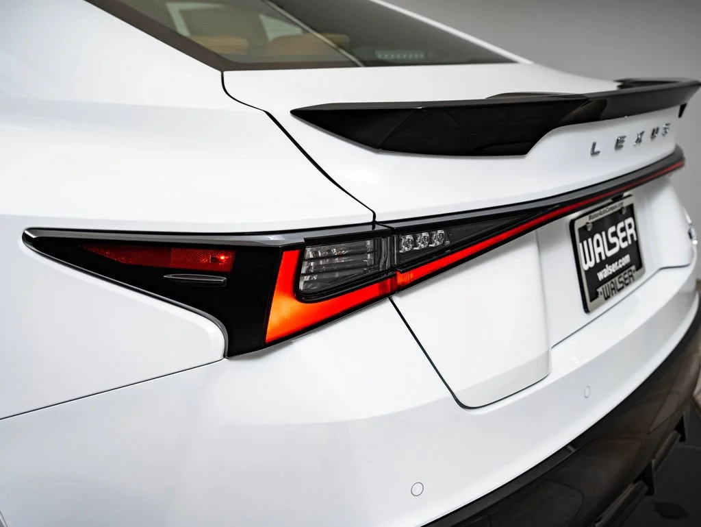 New 2026 Ultra White Lexus F SPORT DESIGN AWD image 9