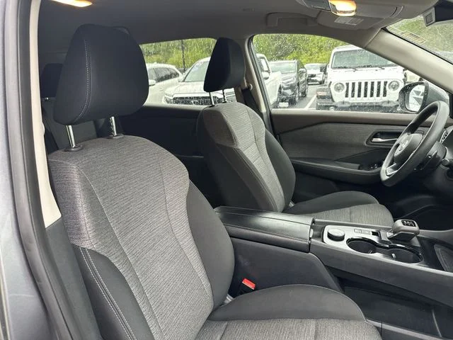 Used 2023 Gray Nissan SV image 28