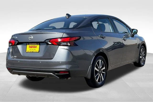 2025 Nissan Versa Sedan SV - Photo 16