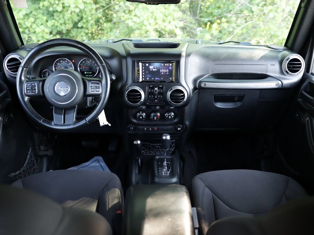 Used 2017 Gray Jeep Sport 4x4 image 17