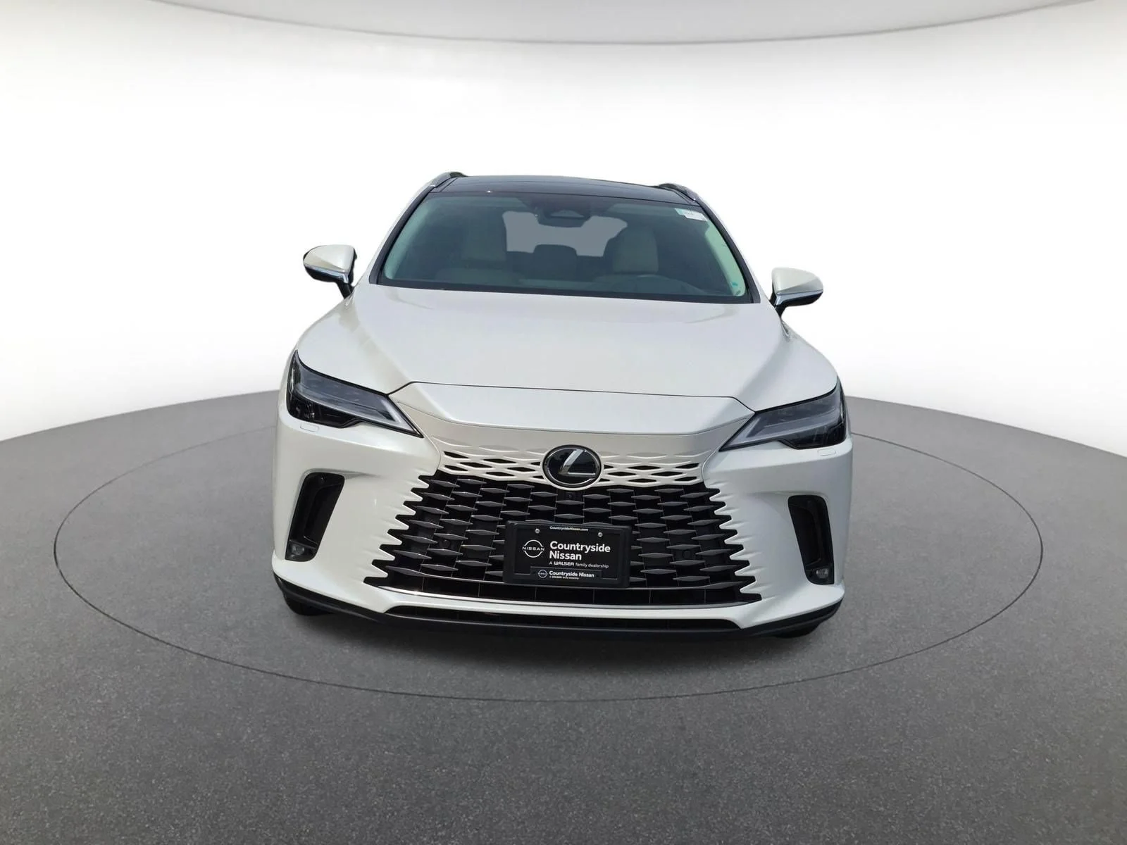 Used 2024 White Pearl Lexus 350h Luxury image 2