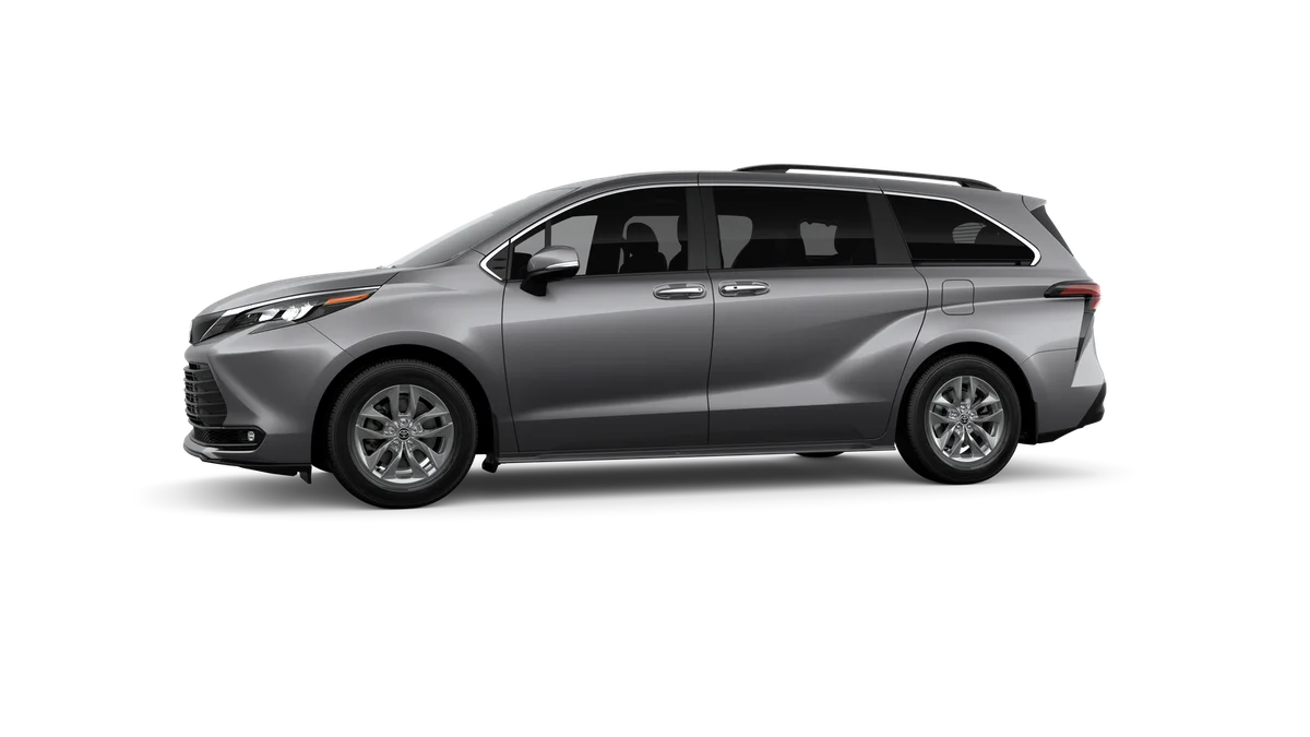 New 2026 Heavy Metal Toyota XLE image 15
