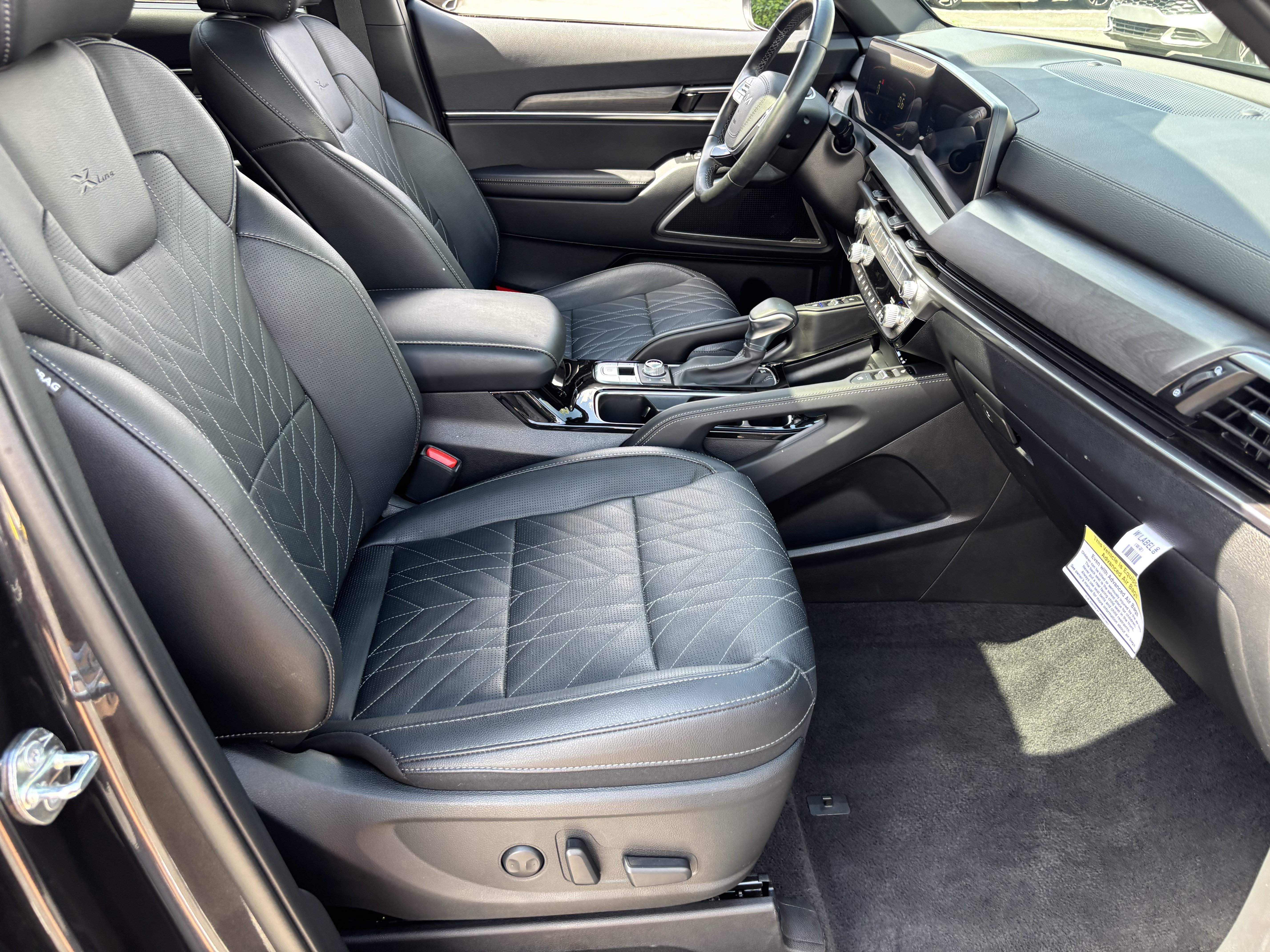 Certified Used 2025 Panthera Metal Kia EX X-Line image 9