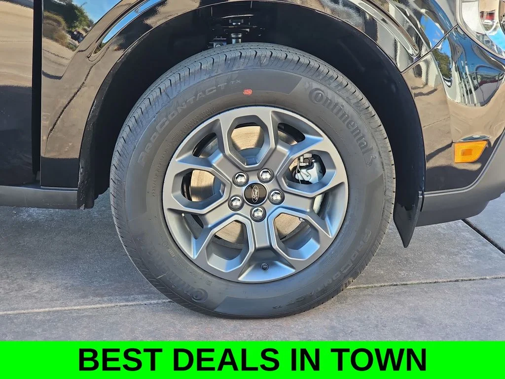 New 2026 Shadow Black Ford XLT image 38