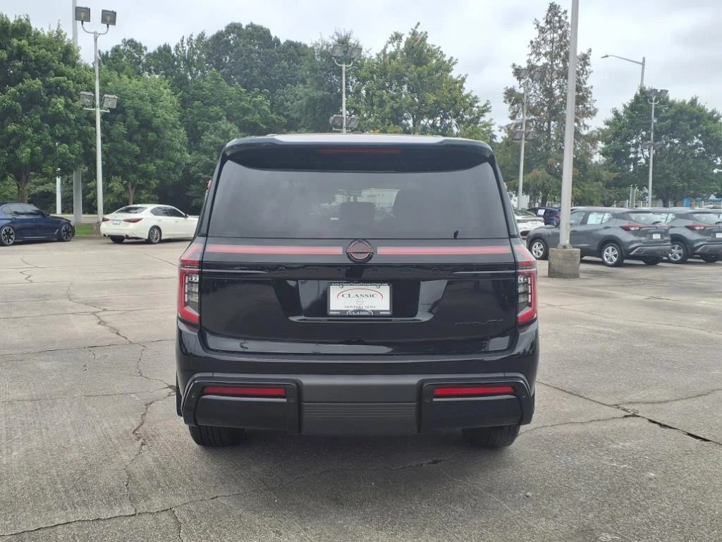 2025 Nissan Armada PRO-4X - Photo 7