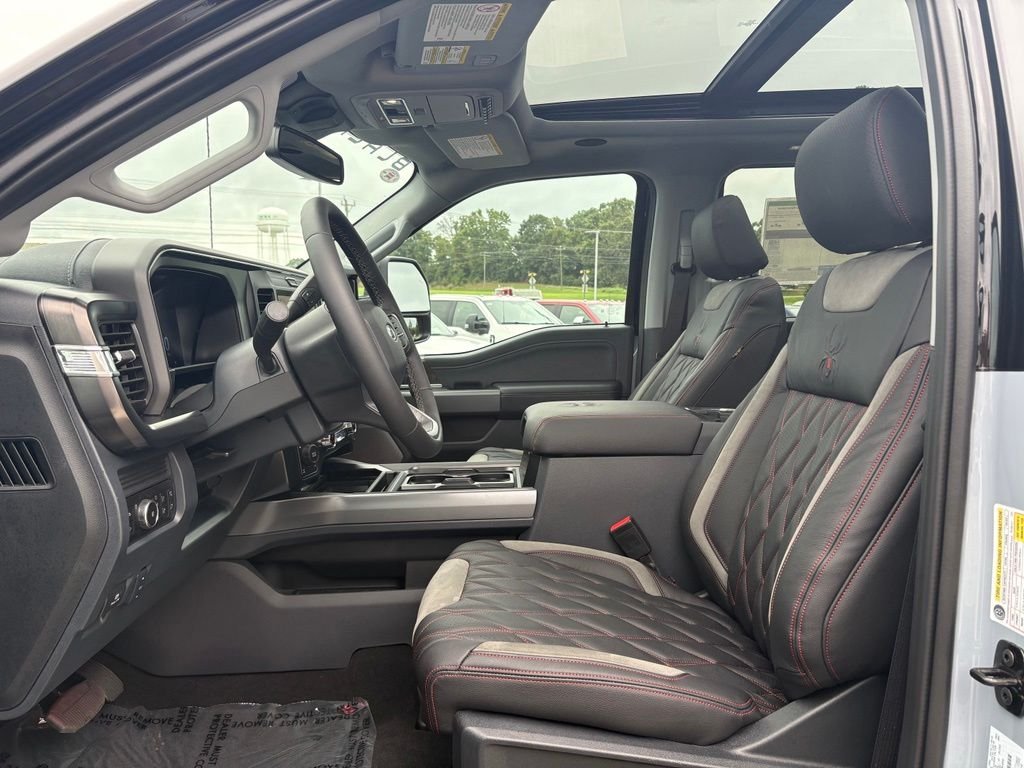 New 2026 Glacier Gray Metallic Tri-Coat Ford F-250® Lariat® image 11