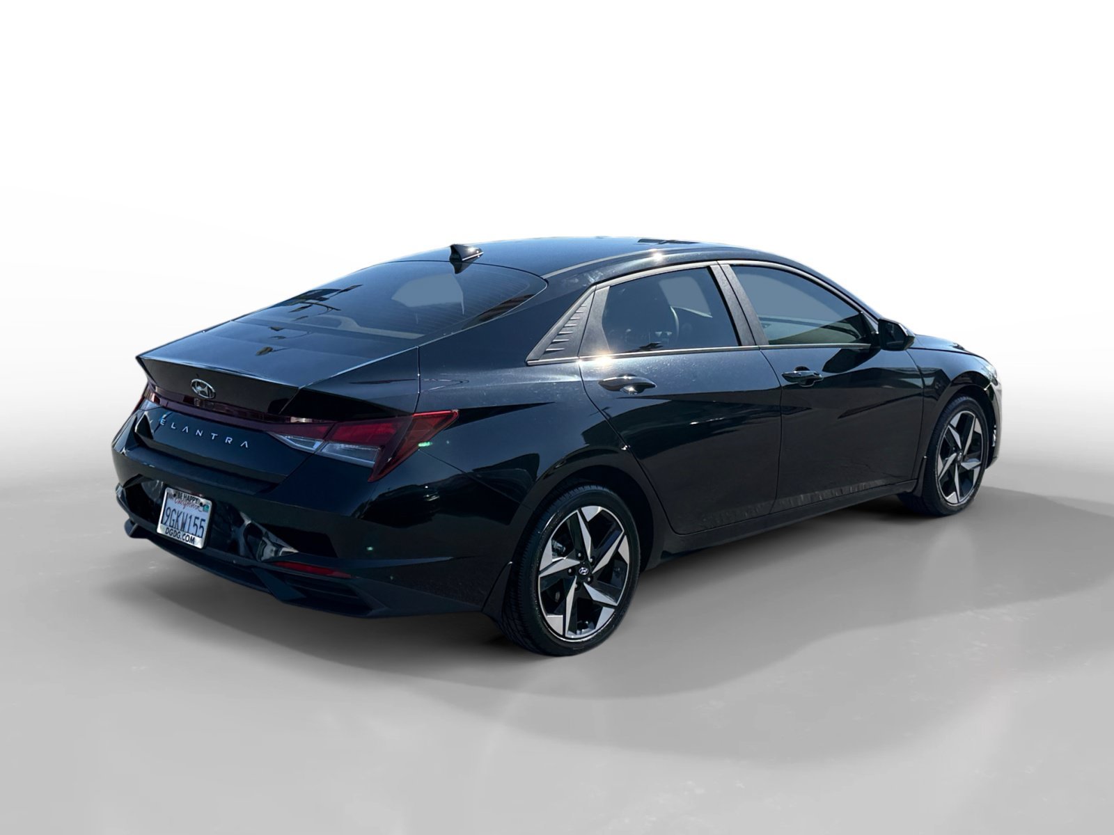 Used 2023 Onyx Black Hyundai SEL image 5