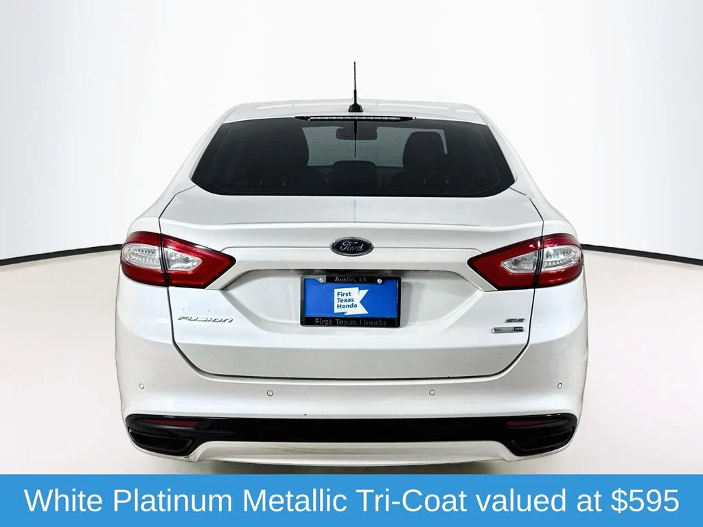 Used 2016 White Platinum Clearcoat Metallic Ford SE image 7