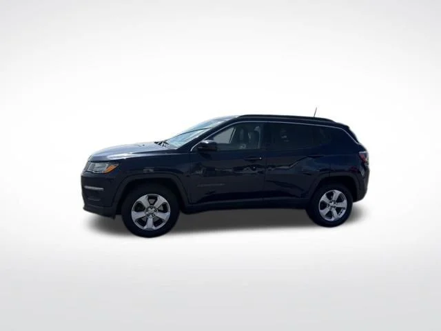 Used 2018 Jeep Compass Latitude with VIN 3C4NJDBB6JT270413 for sale in Radcliff, KY