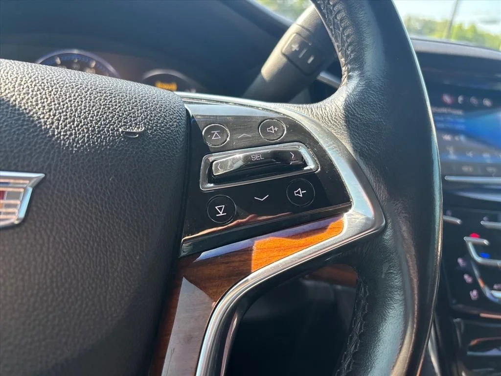 Used 2015 Gray Cadillac Premium image 29
