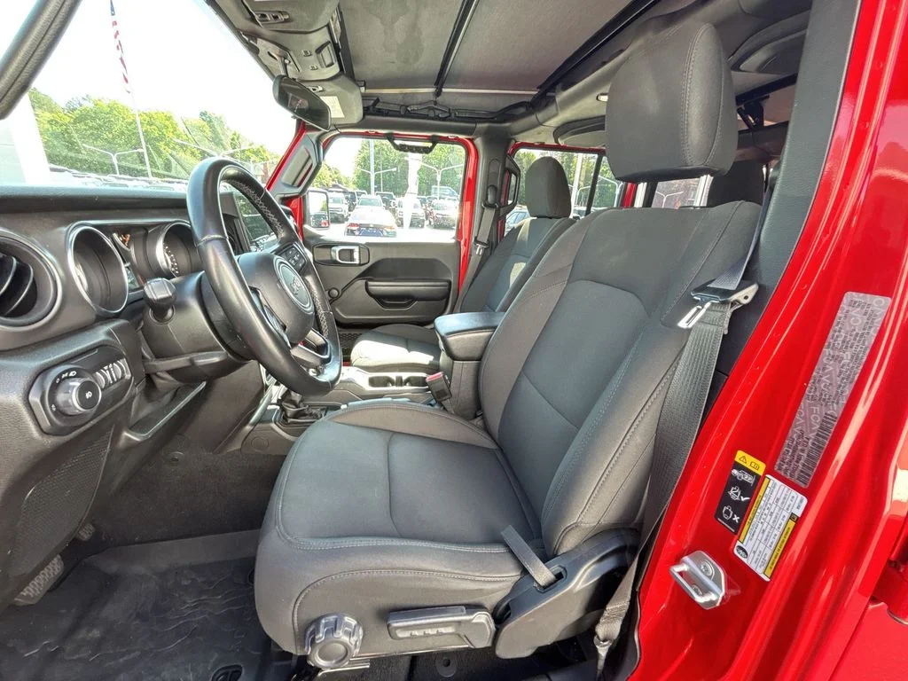 Used 2021 Red Jeep Unlimited Willys image 13