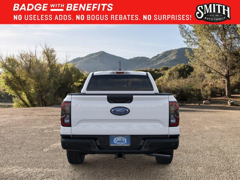 New 2025 Oxford White Ford XLT image 6