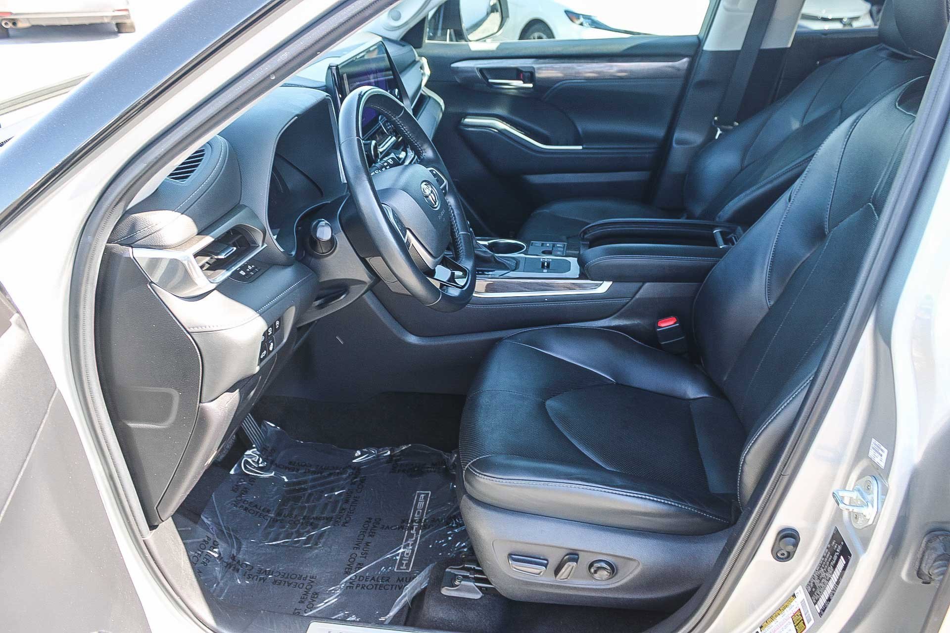 Used 2023 Celestial Silver Metallic Toyota Limited image 17