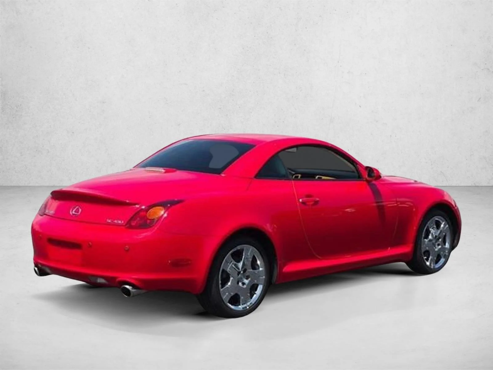 Used 2005 Red Lexus  image 5