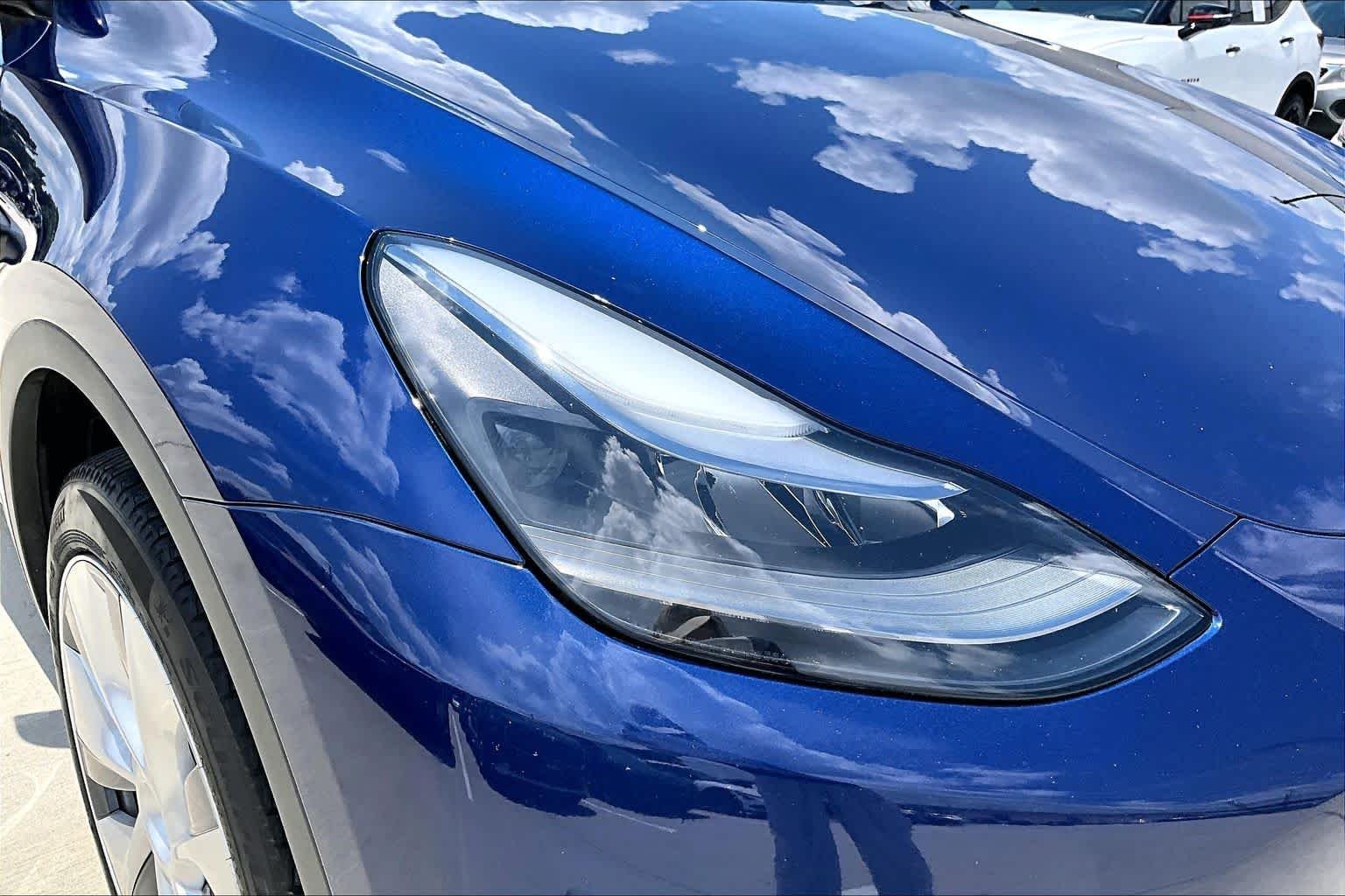 Used 2024 Deep Blue Metallic Tesla Long Range image 25