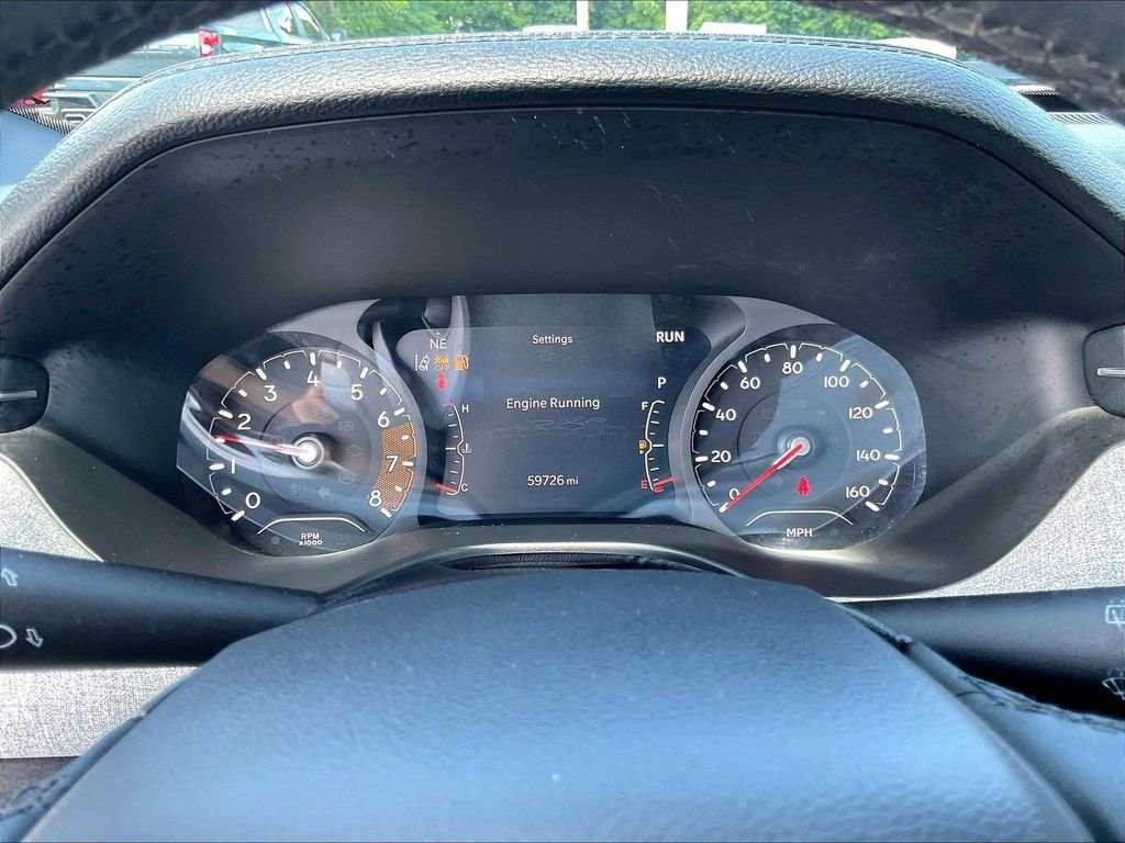Used 2024 White Jeep Latitude image 24
