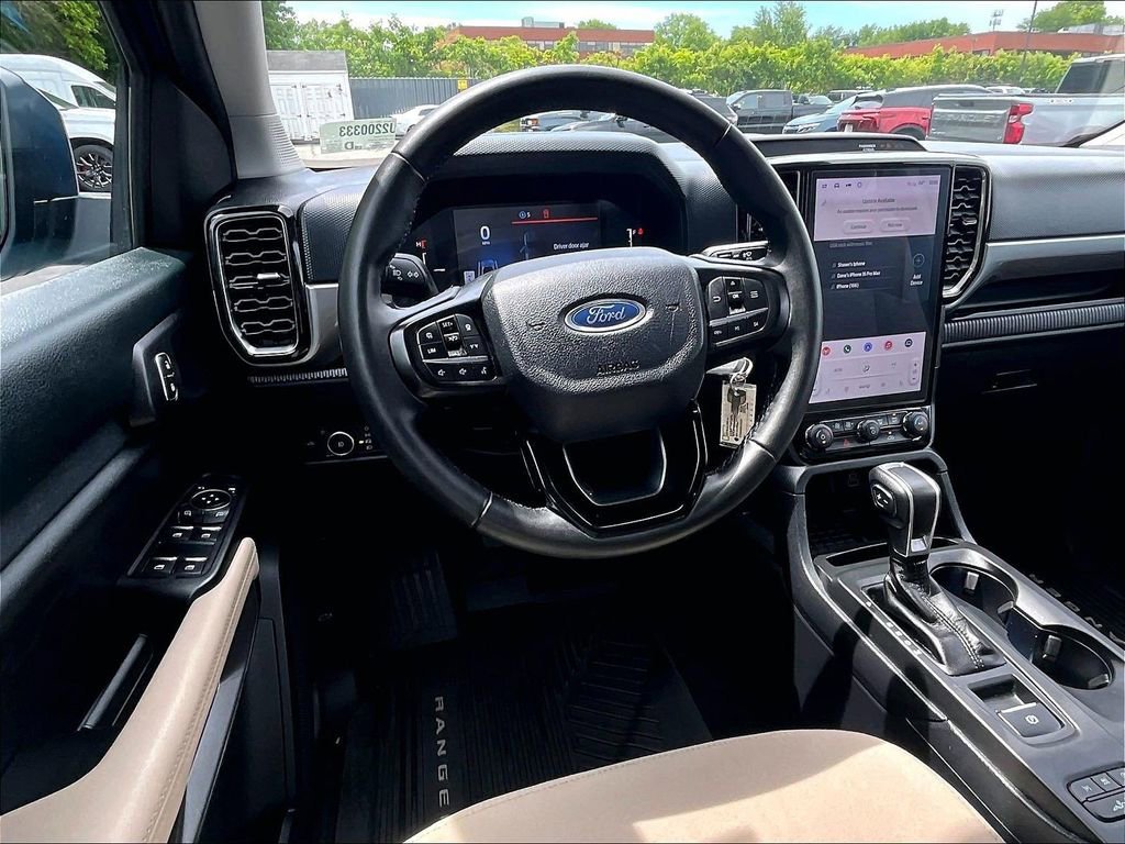 Used 2024 Blue Ford XLT image 16