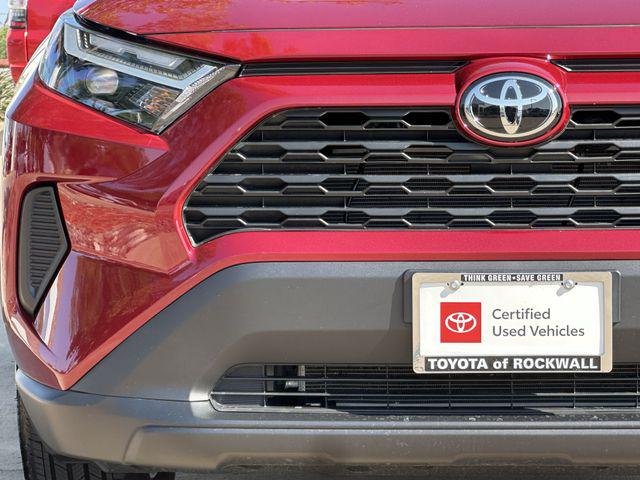 Certified Used 2025 RED MC. Toyota  image 30