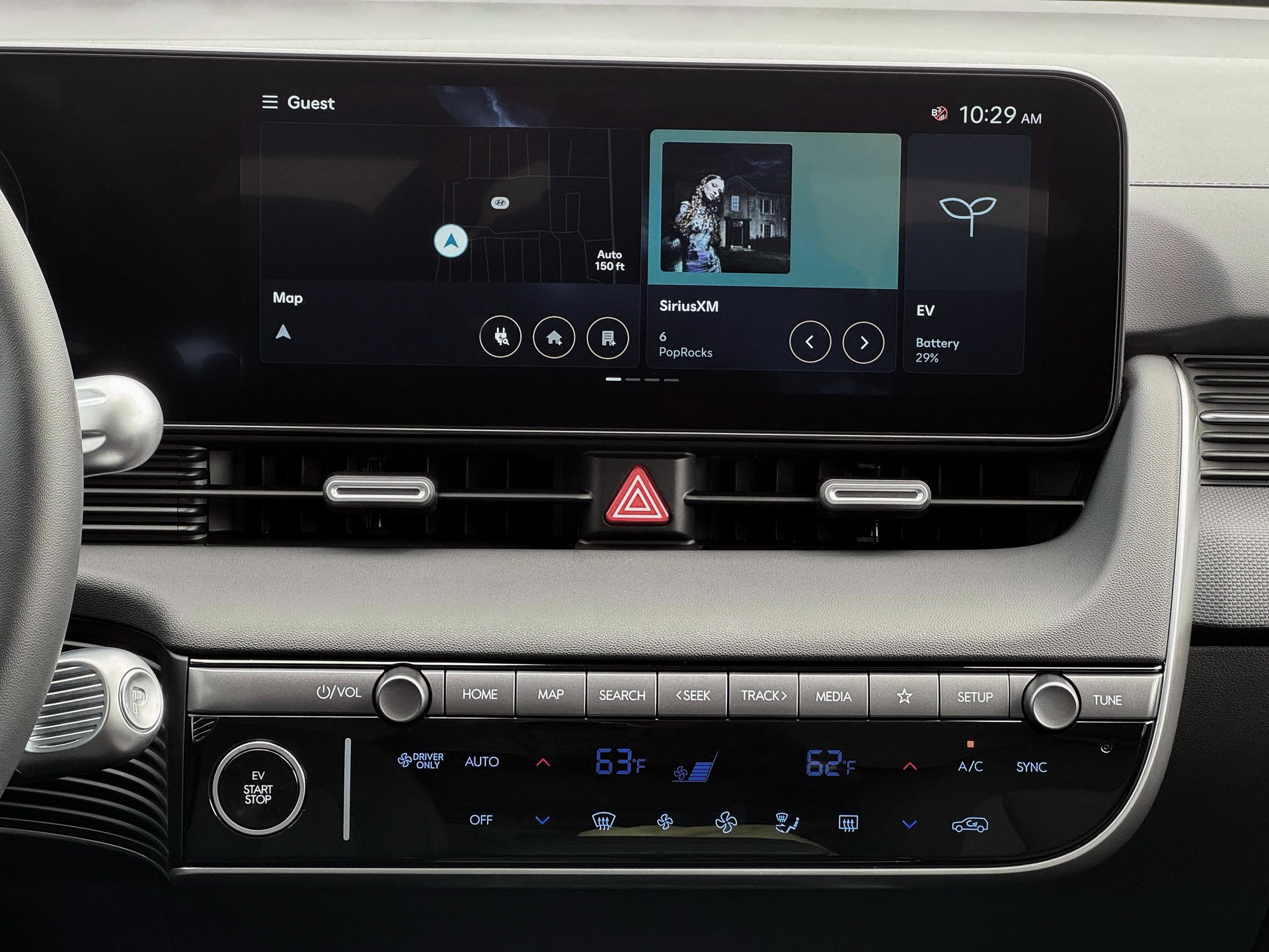 2025 Hyundai IONIQ 5 SE - Photo 19