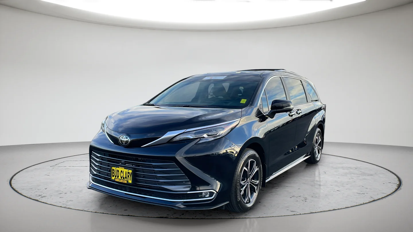 2026 Toyota Sienna Platinum