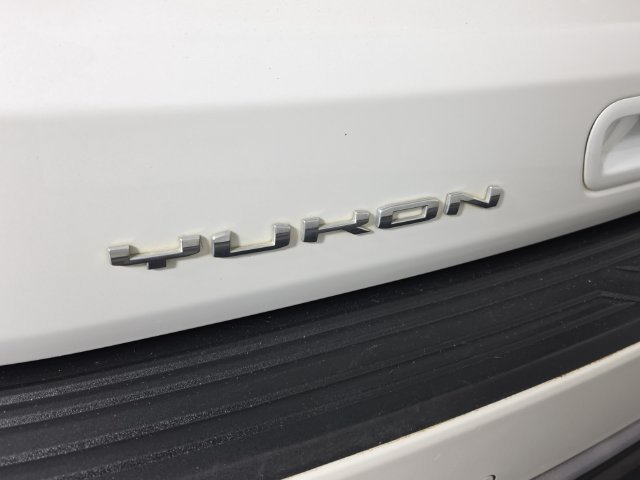 Used 2024 White Frost Tricoat GMC Denali Ultimate image 11