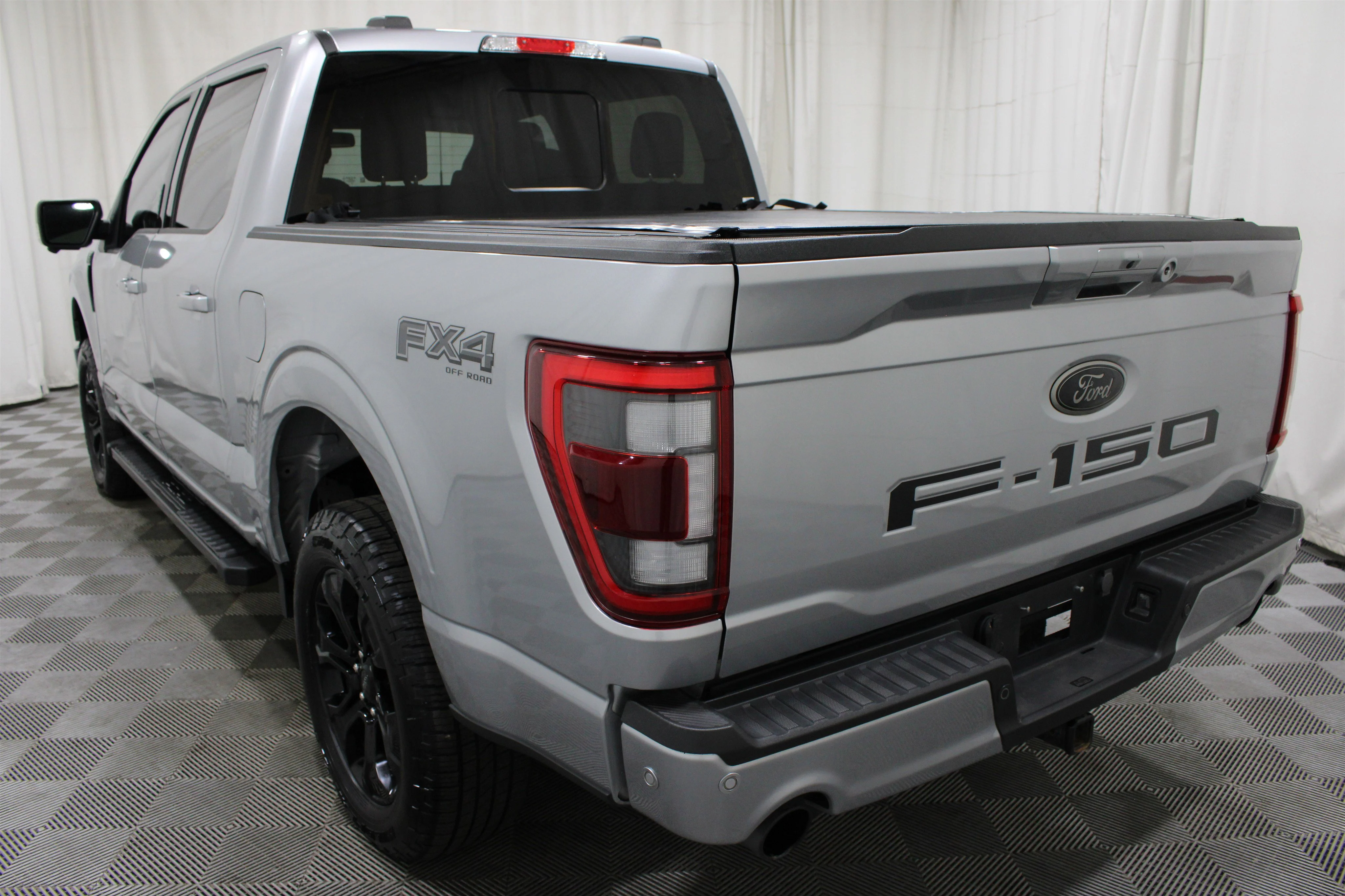 2023 Ford F-150 Lariat - Photo 32