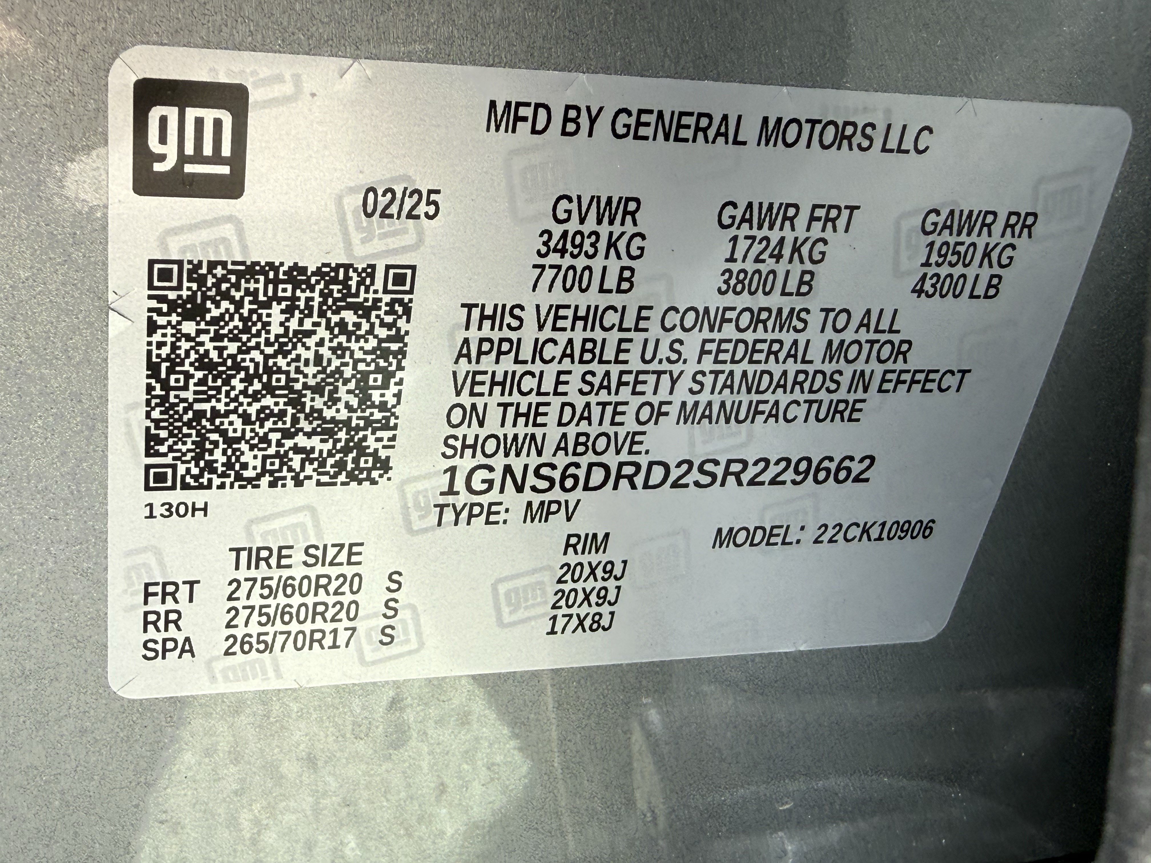 Used 2025 Sterling Gray Metallic Chevrolet Z71 image 34