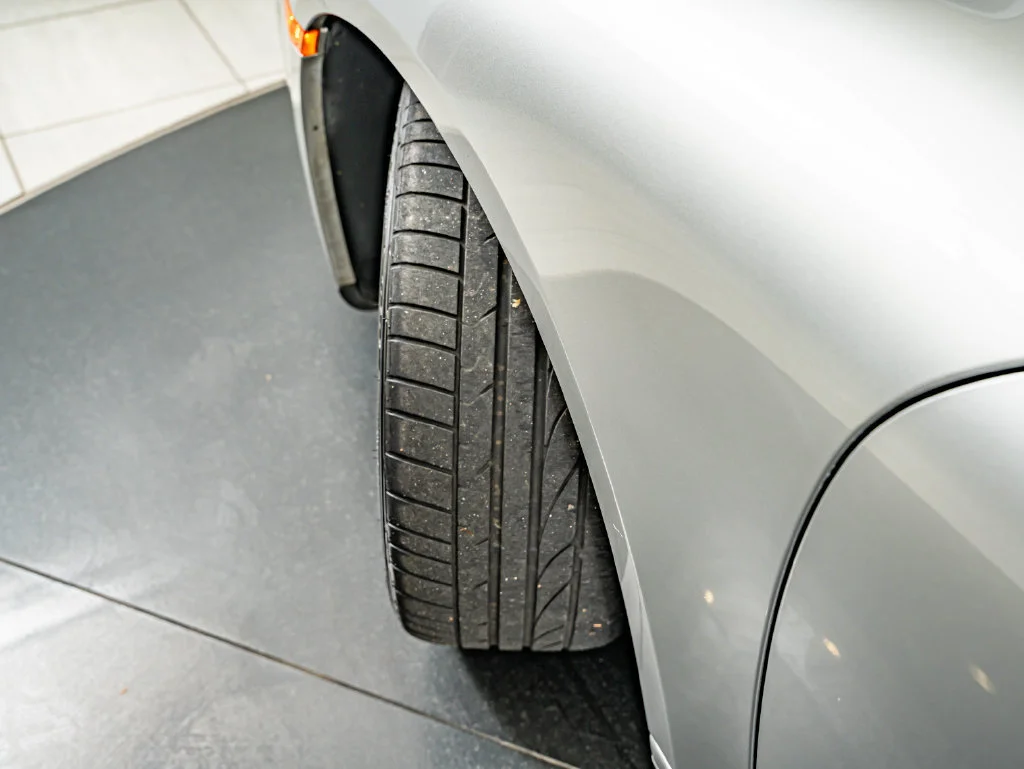Used 2007 Arctic Silver Metallic Porsche  image 43