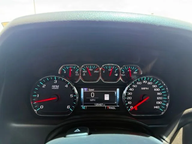 Used 2018 Black Chevrolet LT image 17