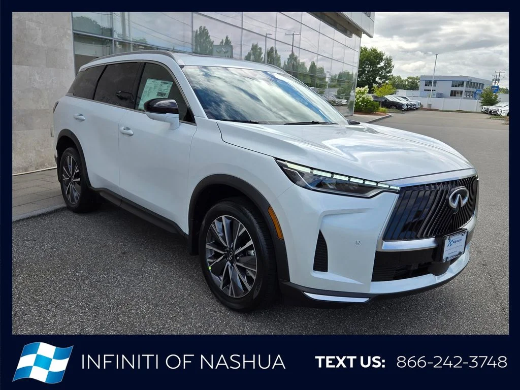 New 2027 RADIANT WHITE INFINITI Luxe AWD image 15