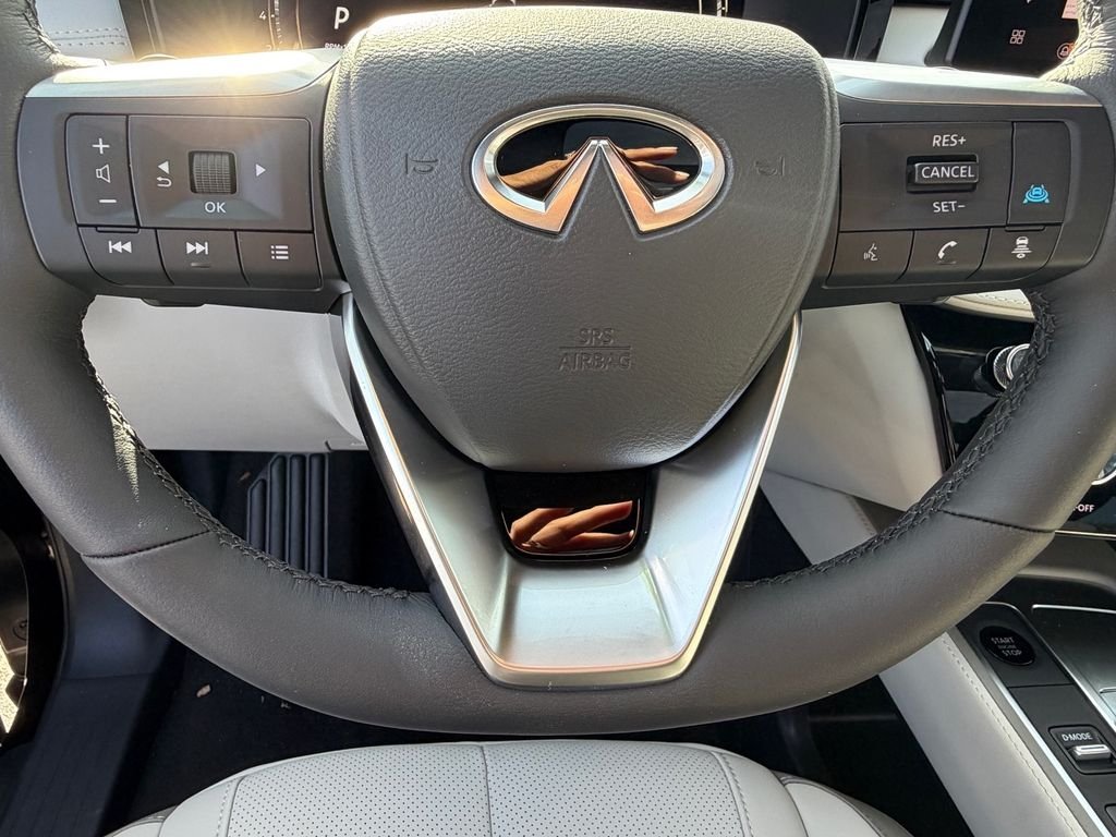 New 2027 BLACK OBSIDIAN INFINITI Luxe AWD image 23