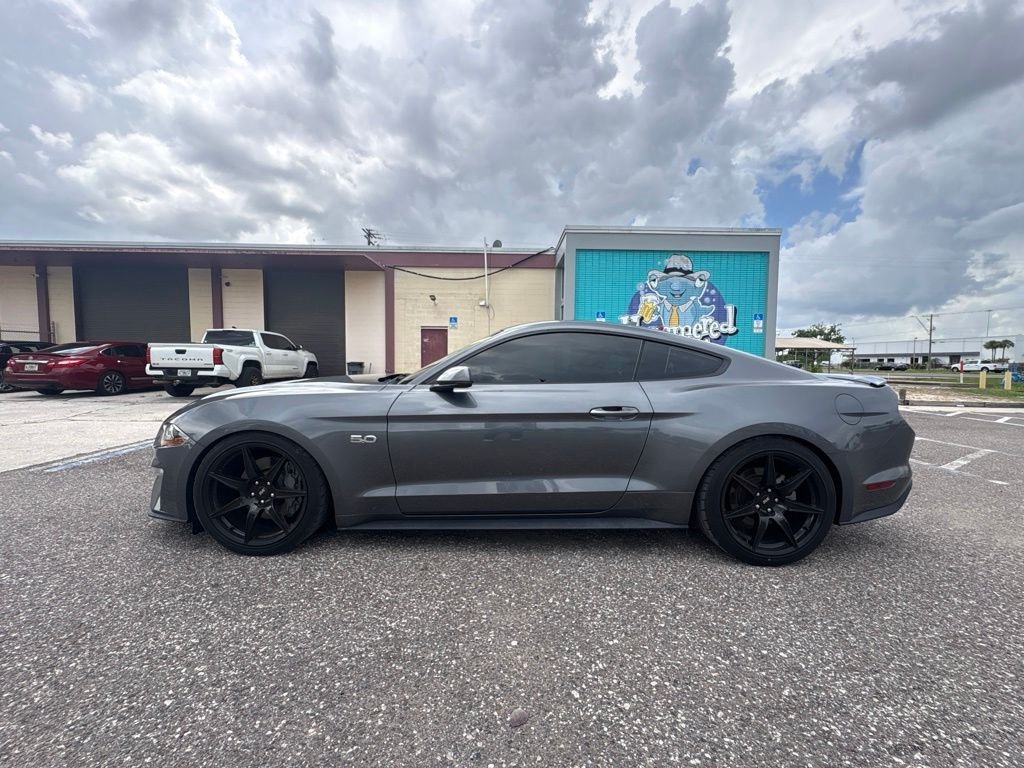 2021 Ford Mustang GT Premium - Photo 6