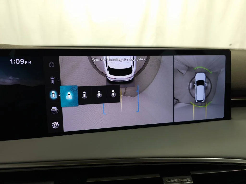 2026 GENESIS GV70 Advanced - Photo 23