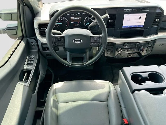 Used 2024 White Ford XL image 20