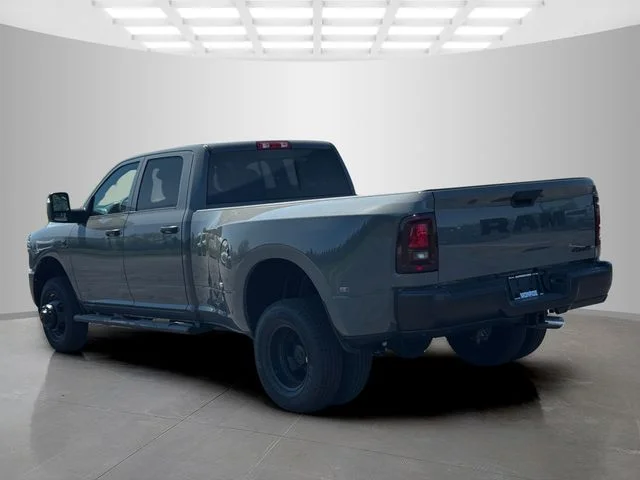 New 2026 Ceramic Gray Clear-Coat Exterior Paint RAM TRADESMAN image 5