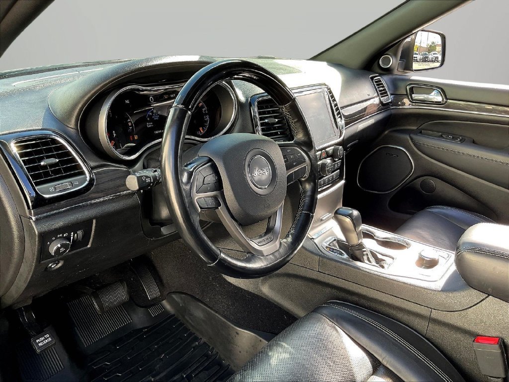 Used 2020 Black Jeep Overland image 19