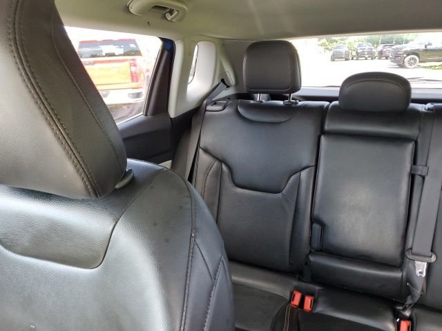 Used 2022 Blue Jeep Limited image 14