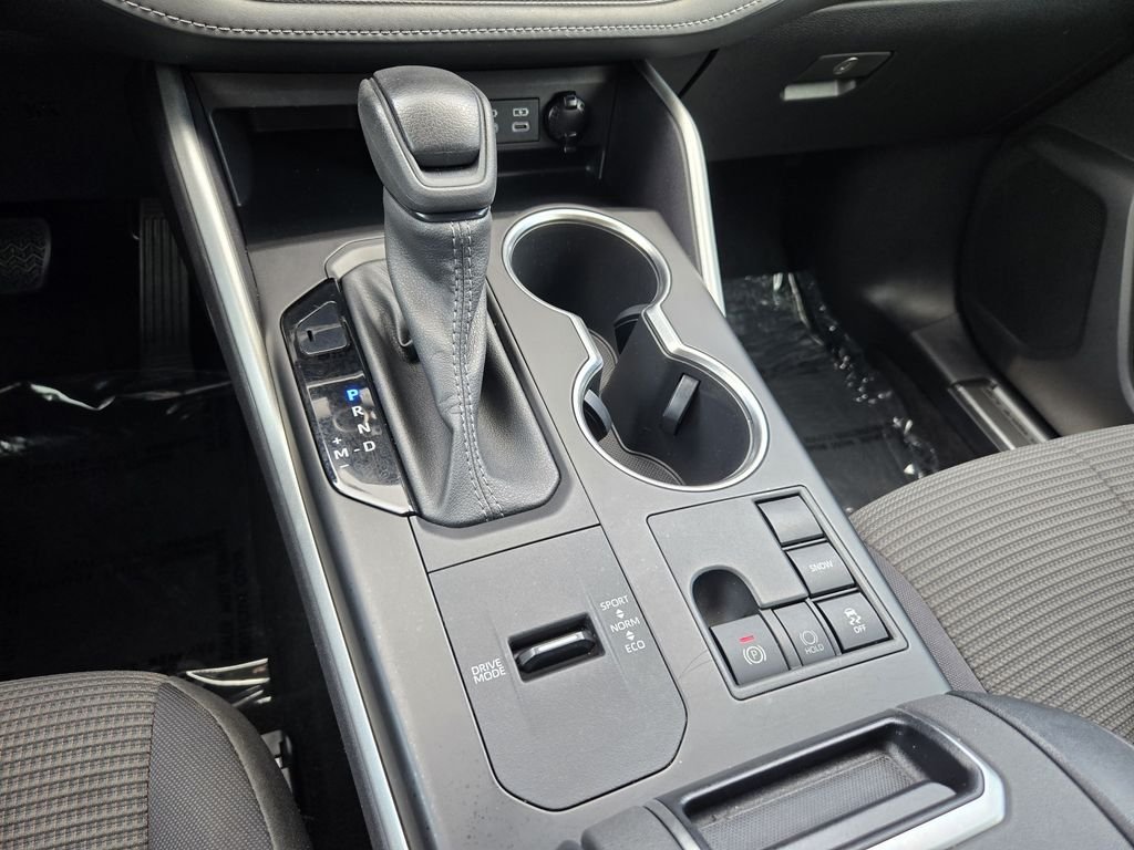 Used 2023 Silver Toyota L image 14